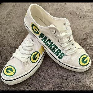 NWT Women’s Green Bay Packers Canvas Sneakers
